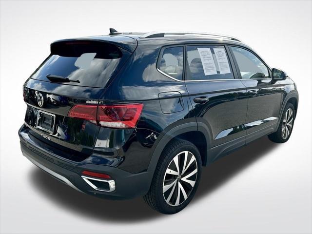 Photo of 2024 Deep Black Pearl Volkswagen Taos
