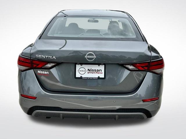 Photo of 2025 Gun Metallic Nissan Sentra
