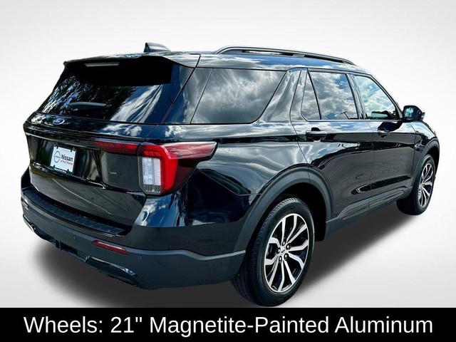 Photo of 2025 Black Metallic Ford Explorer