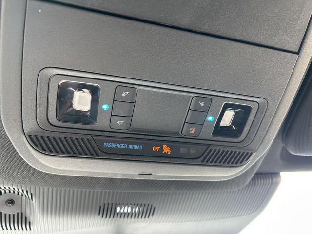 Photo of 2025 Black Metallic Ford Explorer
