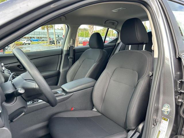 Photo of 2025 Gun Metallic Nissan Sentra