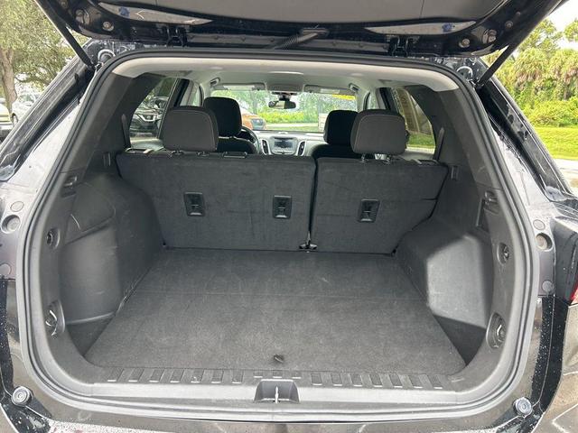 Photo of 2023 Mosaic Black Metallic Chevrolet Equinox