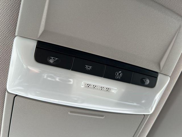 Photo of 2025 Super Black Nissan Rogue