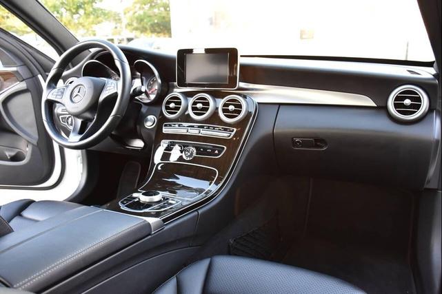 Photo of 2018 White Mercedes-Benz C-Class