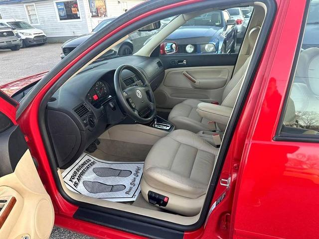 Photo of 2001 Tornado Red Volkswagen Jetta