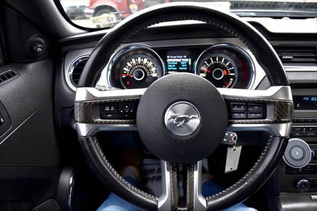 Photo of 2013 Black Ford Mustang