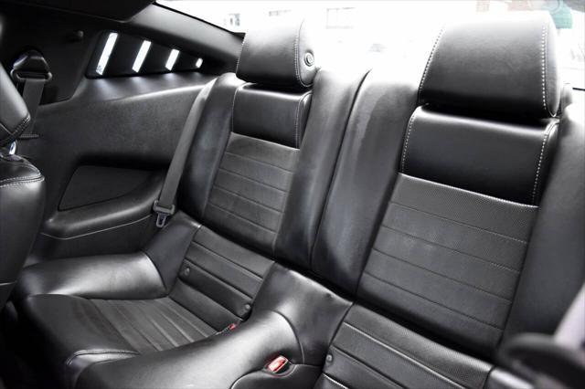 Photo of 2013 Black Ford Mustang