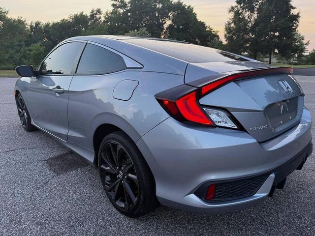 Photo of 2020 Lunar Silver Metallic Honda Civic
