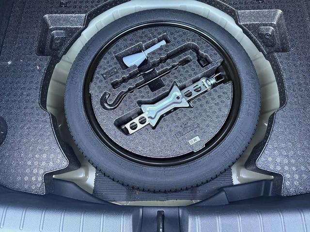 Photo of 2020 Lunar Silver Metallic Honda Civic