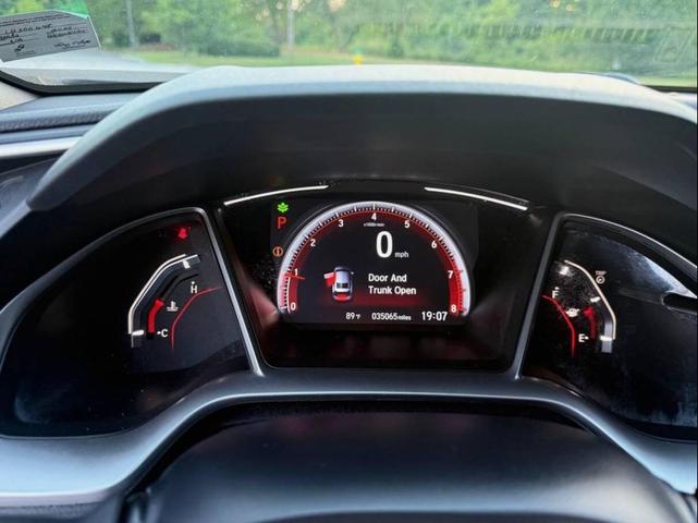 Photo of 2020 Lunar Silver Metallic Honda Civic