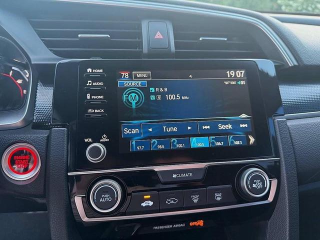 Photo of 2020 Lunar Silver Metallic Honda Civic