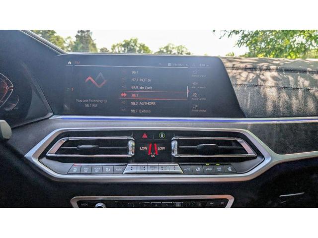 Photo of 2022 Blue BMW X7