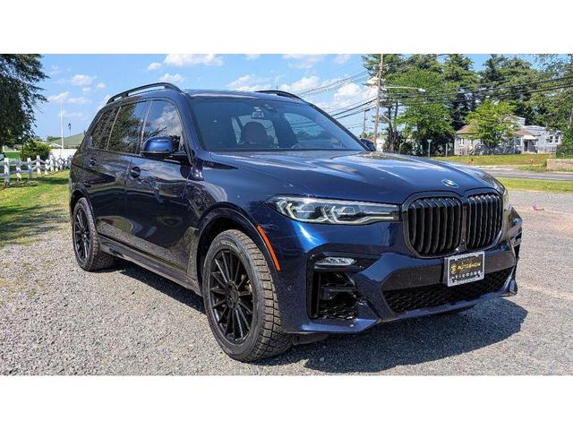 Photo of 2022 Blue BMW X7