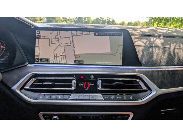 Photo of 2022 Blue BMW X7
