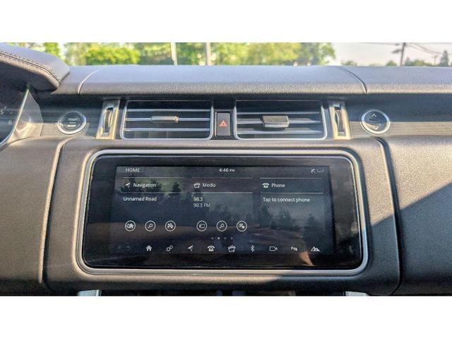 Photo of 2019 Fuji White Land Rover Range Rover