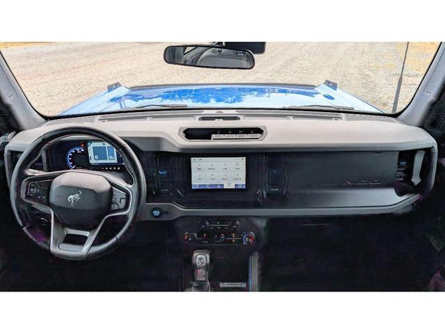 Photo of 2023 Velocity Blue Metallic Ford Bronco