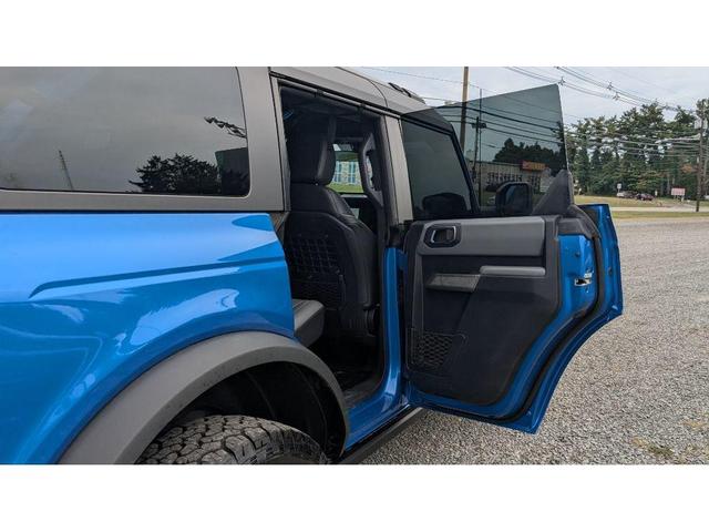 Photo of 2023 Velocity Blue Metallic Ford Bronco