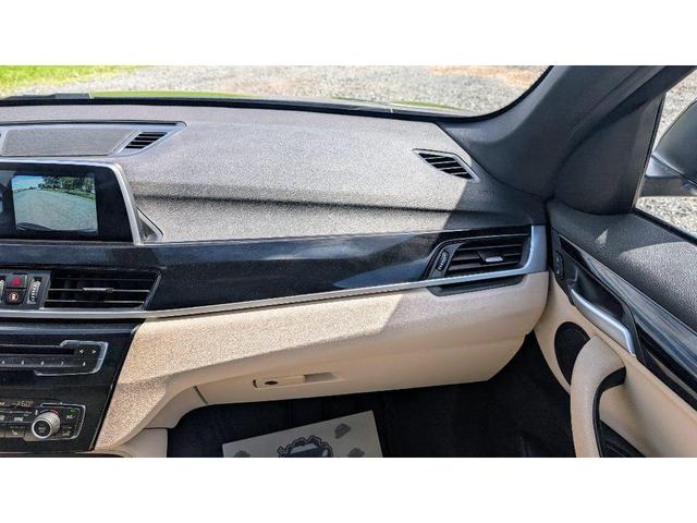 Photo of 2019 Mediterranean Blue Metallic BMW X1