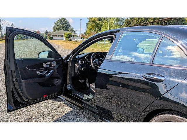 Photo of 2017 Black Mercedes-Benz AMG C 43