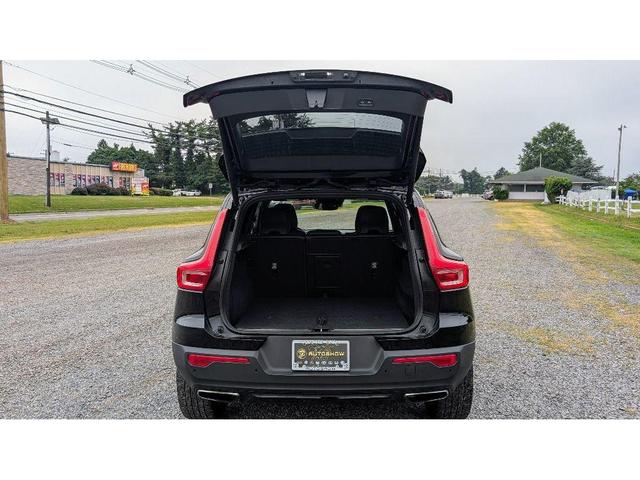 Photo of 2019 Black Stone Volvo XC40