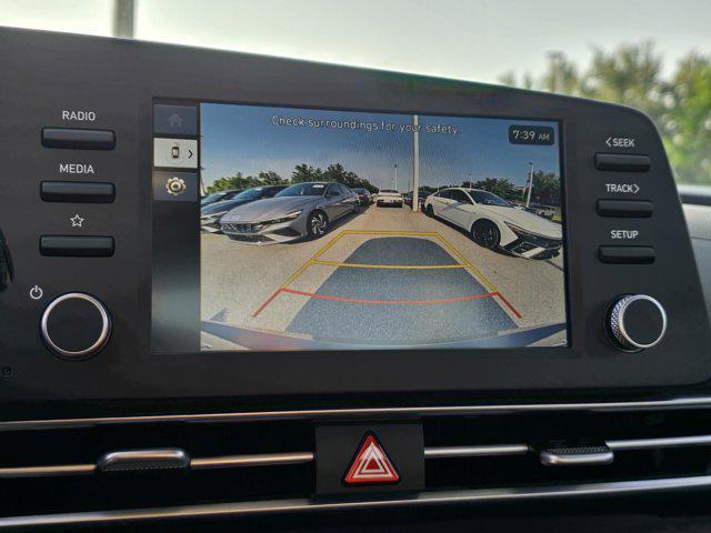 Photo of 2025 Amazon Gray Hyundai ELANTRA HEV