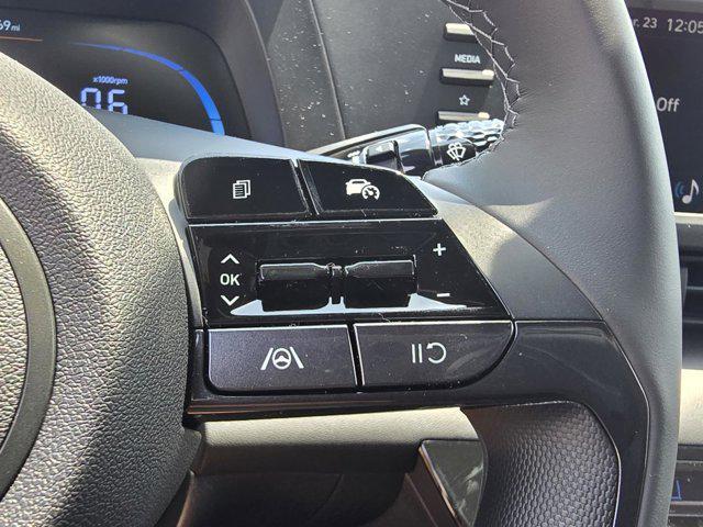 Photo of 2025 Amazon Gray Hyundai ELANTRA