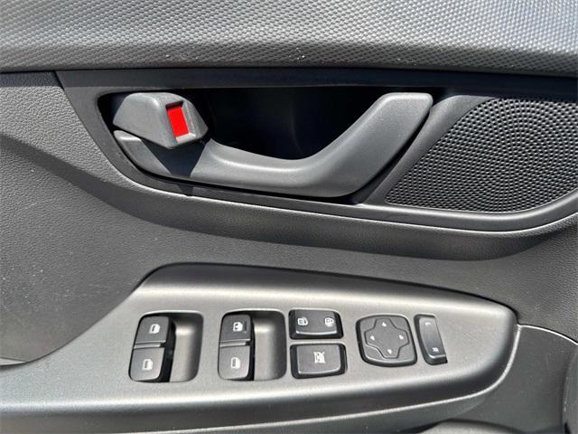 Photo of 2019 Sonic Silver Hyundai KONA