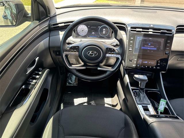 Photo of 2022 Phantom Black Hyundai TUCSON