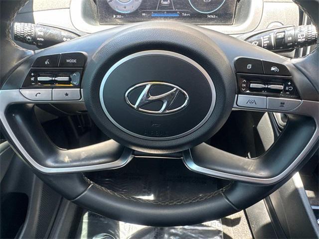 Photo of 2022 Phantom Black Hyundai TUCSON