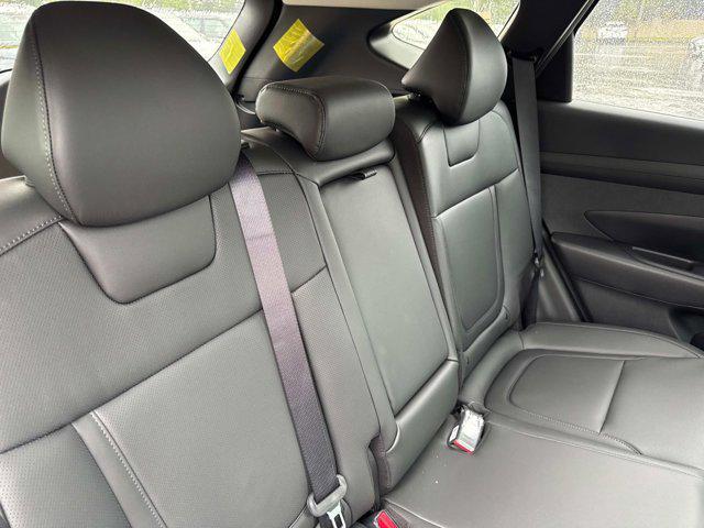 Photo of 2025 Creamy White Pearl Hyundai TUCSON Hybrid
