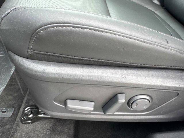 Photo of 2025 Creamy White Pearl Hyundai TUCSON Hybrid