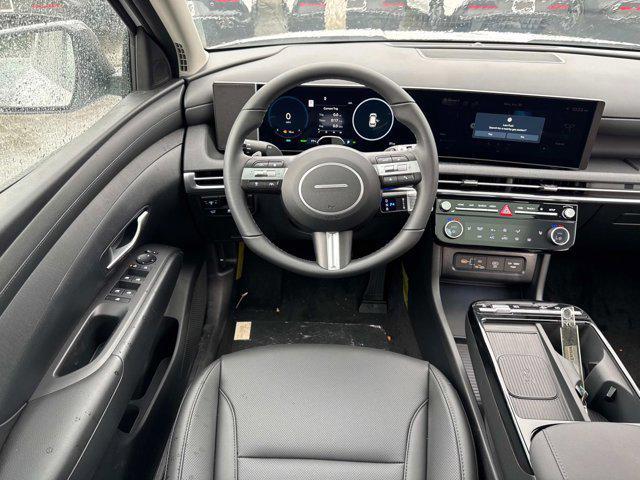 Photo of 2025 Creamy White Pearl Hyundai TUCSON Hybrid