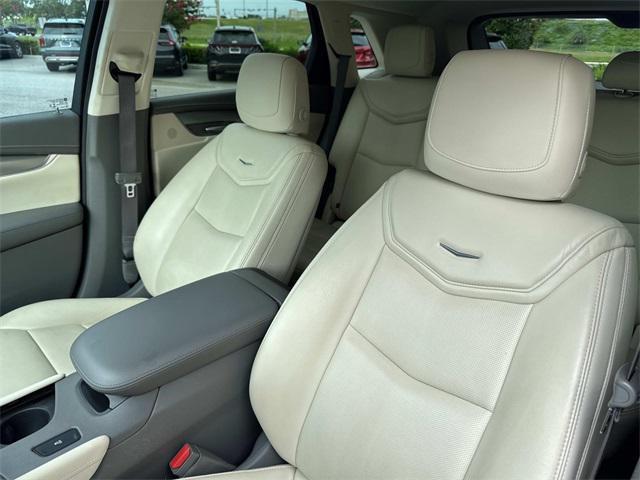 Photo of 2018 Dark Granite Metallic Cadillac XT5