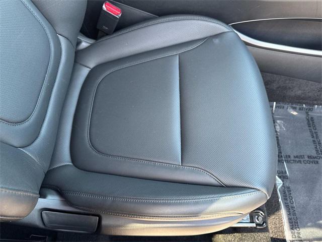 Photo of 2024 Black Pearl Hyundai TUCSON Hybrid