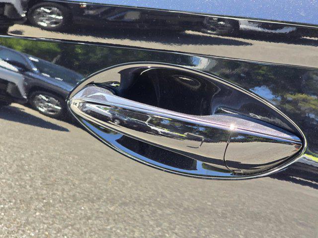 Photo of 2025 Carbon Blue Hyundai SONATA Hybrid