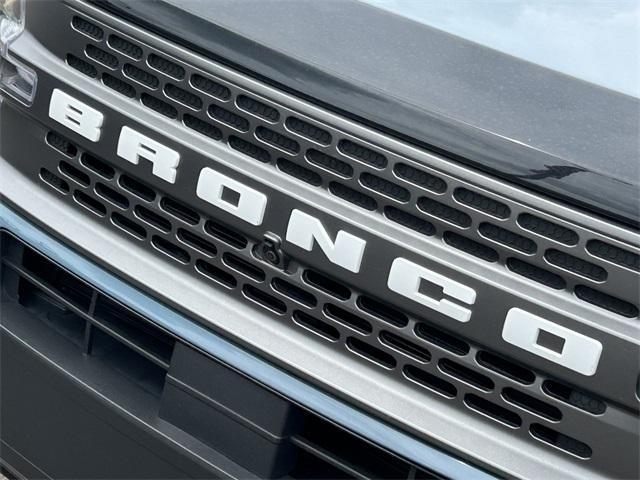 Photo of 2022 Blue / Gray Ford Bronco Sport