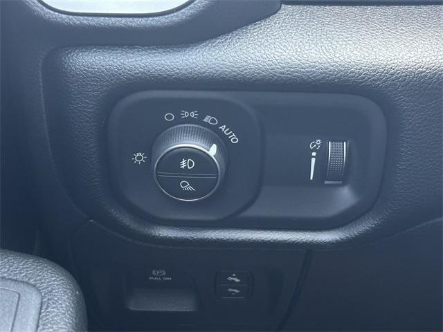Photo of 2022 Flame Red Clearcoat RAM 1500