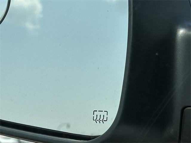 Photo of 2022 Bright White Clearcoat RAM 1500