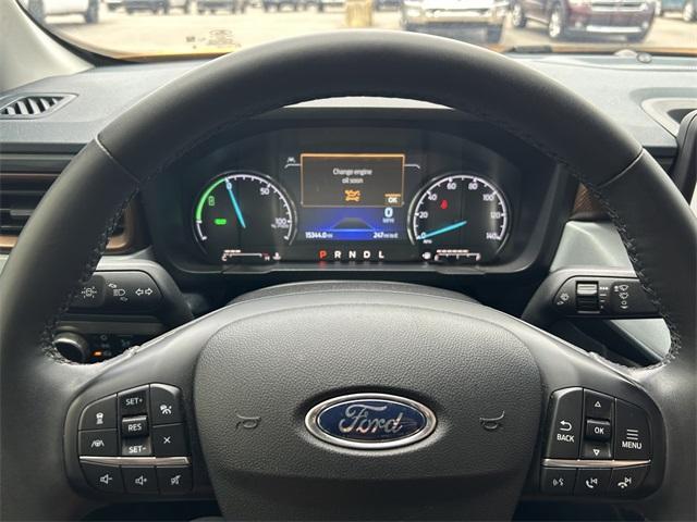 Photo of 2023 Cyber Orange Metallic Tricoat Ford Maverick