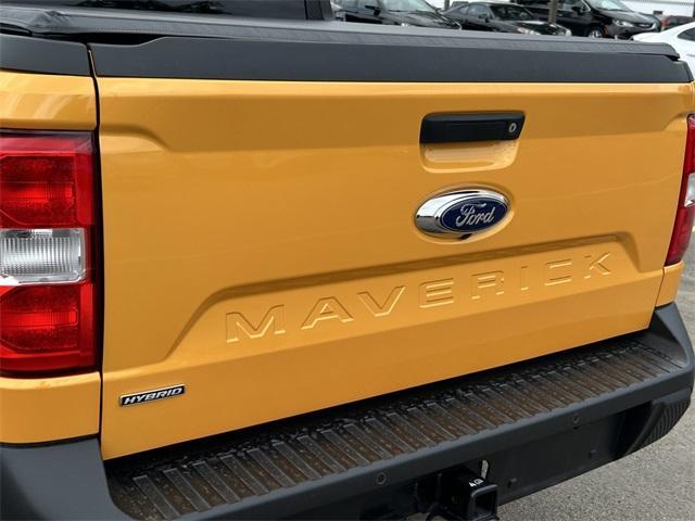 Photo of 2023 Cyber Orange Metallic Tricoat Ford Maverick