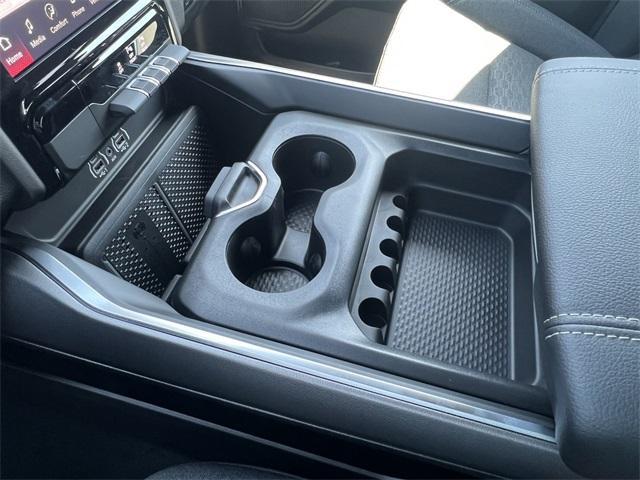 Photo of 2026 Bright White Clearcoat RAM 1500