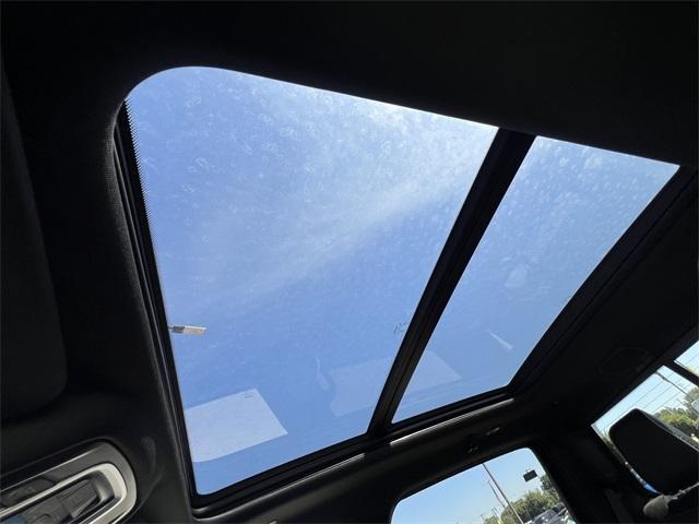 Photo of 2026 Bright White Clearcoat RAM 1500