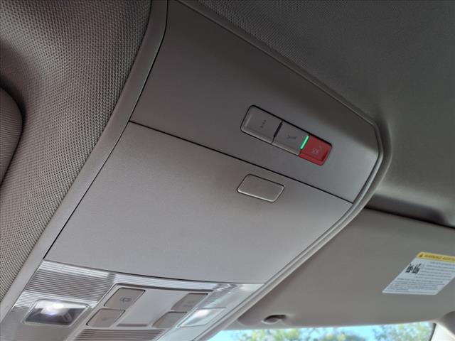 Photo of 2021 Pyrite Silver Metallic Volkswagen Atlas