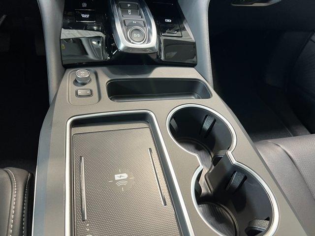 Photo of 2025 Majestic Black Pearl Acura MDX
