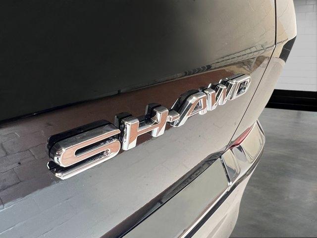 Photo of 2025 Majestic Black Pearl Acura MDX