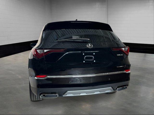 Photo of 2025 Majestic Black Pearl Acura MDX