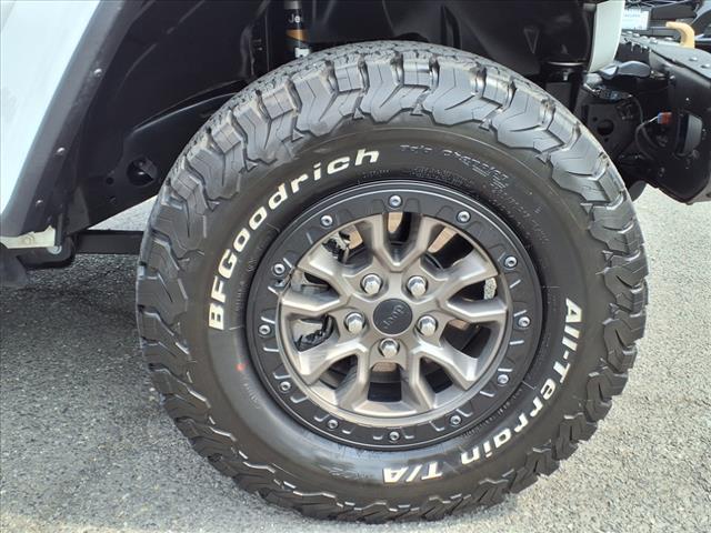 Photo of 2022 Bright White Clearcoat Jeep Wrangler