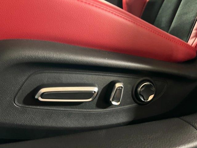 Photo of 2025 Platinum White Pearl Acura Integra