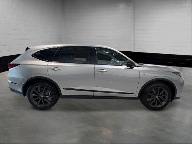 Photo of 2025 Lunar Silver Metallic Acura MDX