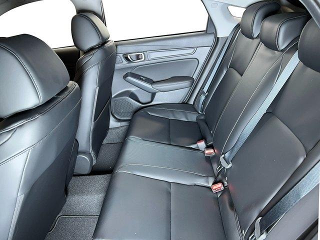 Photo of 2025 Platinum White Pearl Acura Integra